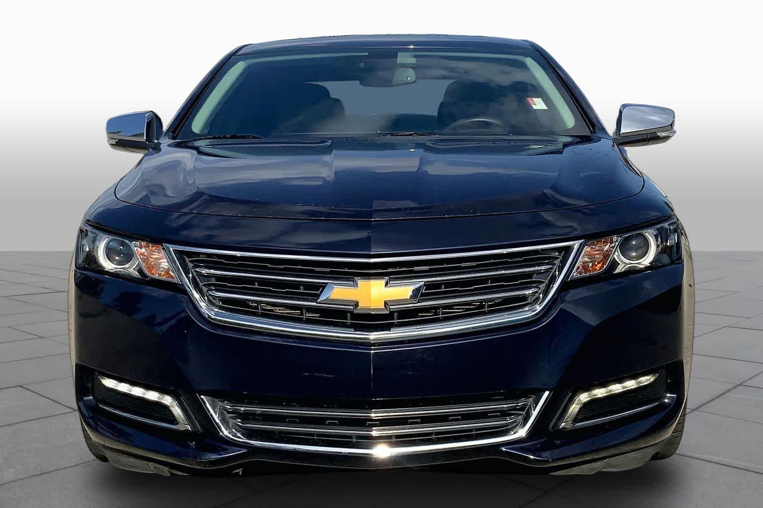 Used 2015 Blue Velvet Metallic Chevrolet LTZ image 4
