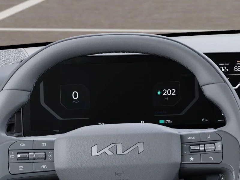 New 2026 Glacial White Pearl Kia Wind image 23