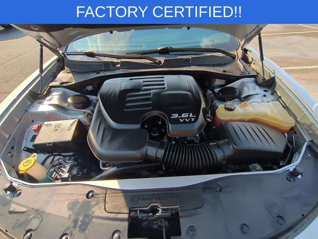 Used 2021 Silver Dodge SXT image 38