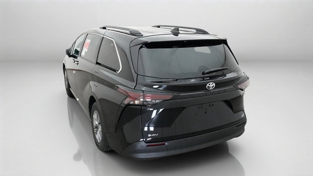 New 2026 Midnight Black Metallic Toyota XLE image 43