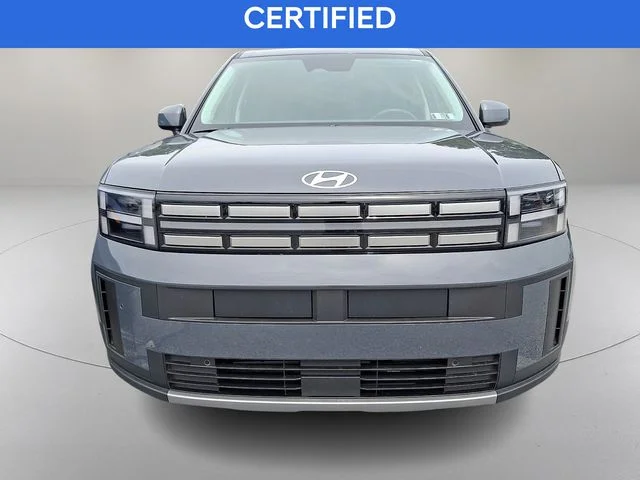 Used 2025 Gray Hyundai SE image 3