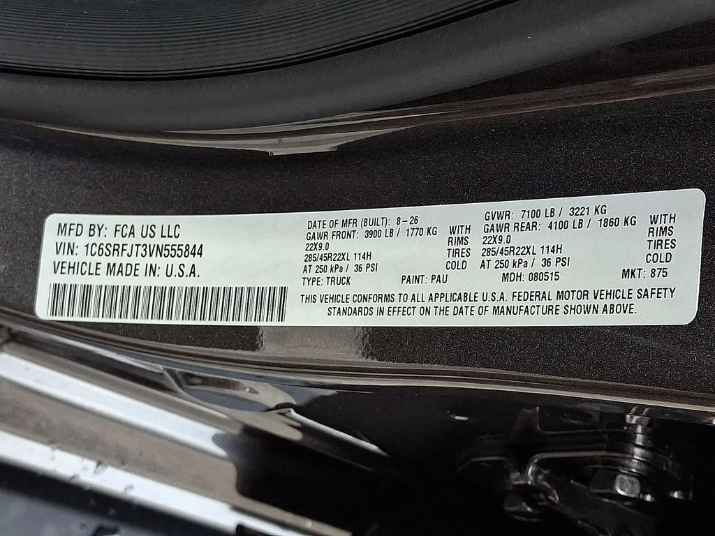 New 2027 Granite Crystal Metallic Clearcoat Ram Laramie image 19