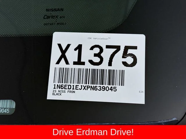 Used 2023 Black Nissan PRO-X image 30