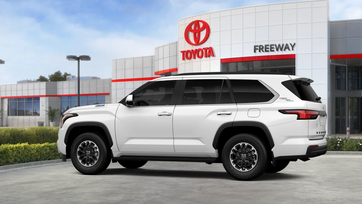 New 2026 Ice Cap Toyota SR5 image 5