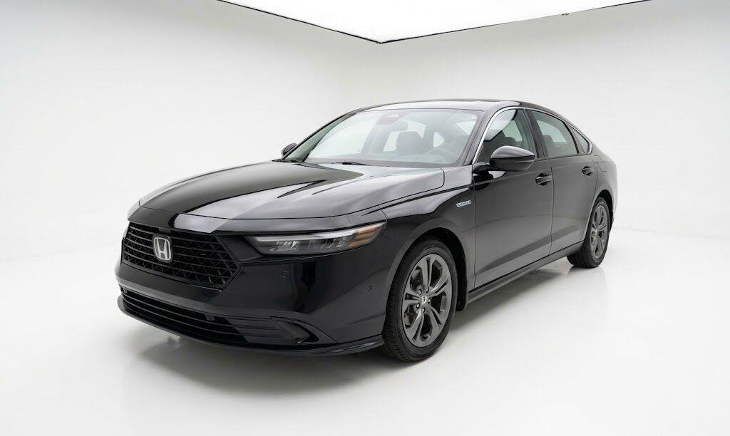 Used 2026 Crystal Black Pearl Honda EX-L image 1
