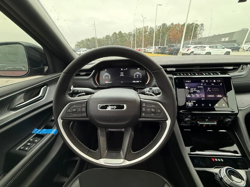 2025 Jeep Grand Cherokee Altitude - Photo 14