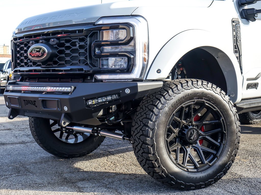New 2026 Avalanche Ford LARIAT image 2