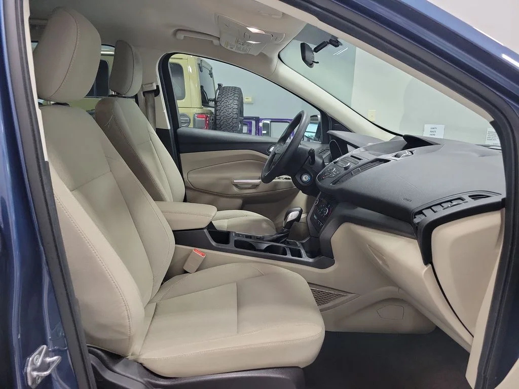 Certified Used 2018 Blue Ford SE image 16