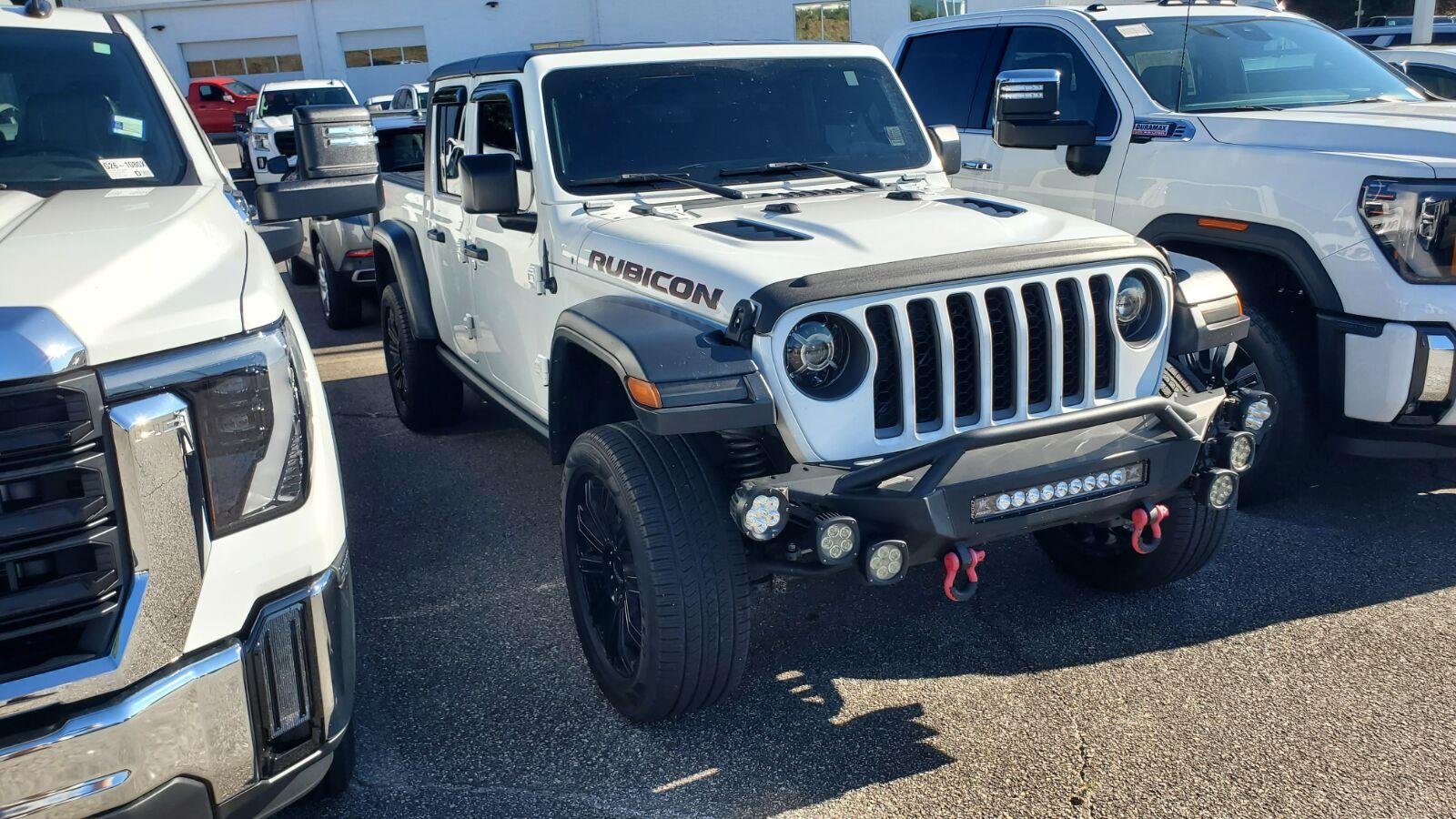 Used 2021 Bright White Clearcoat Jeep Rubicon image 2