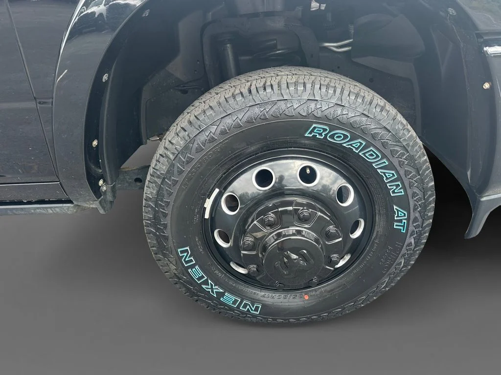 Used 2024 Black Ram Limited image 16