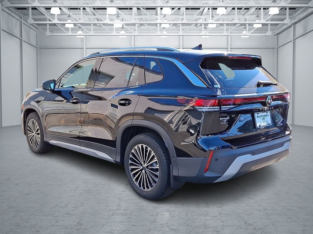 2026 Volkswagen Tiguan S - Photo 3