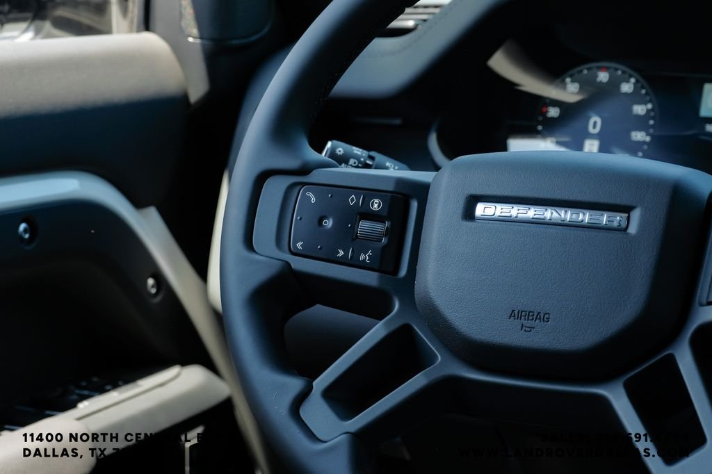 New 2026 Fuji White Land Rover X-Dynamic SE image 16