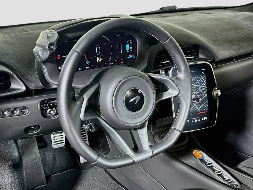 New 2026 Onyx Black McLaren  image 10