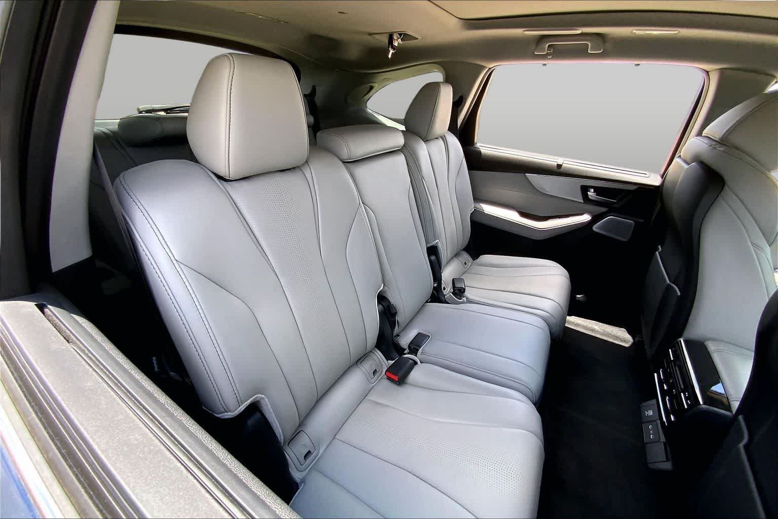 Used 2026 Canyon River Blue Metallic Acura w/Technology Package image 18