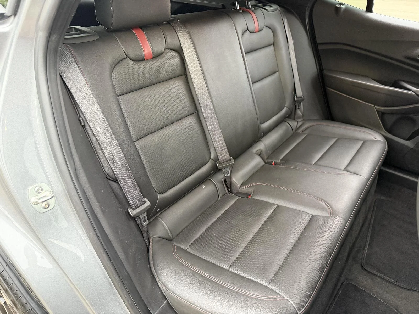 Used 2025 Sterling Gray Metallic Chevrolet 2RS image 19