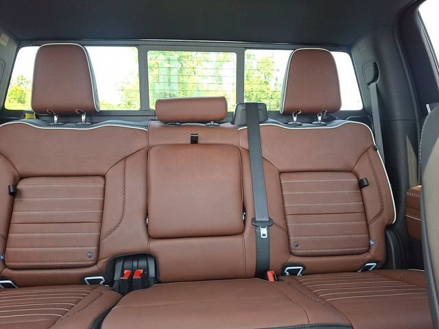 New 2026 Glacier White Tricoat GMC Denali Ultimate image 13