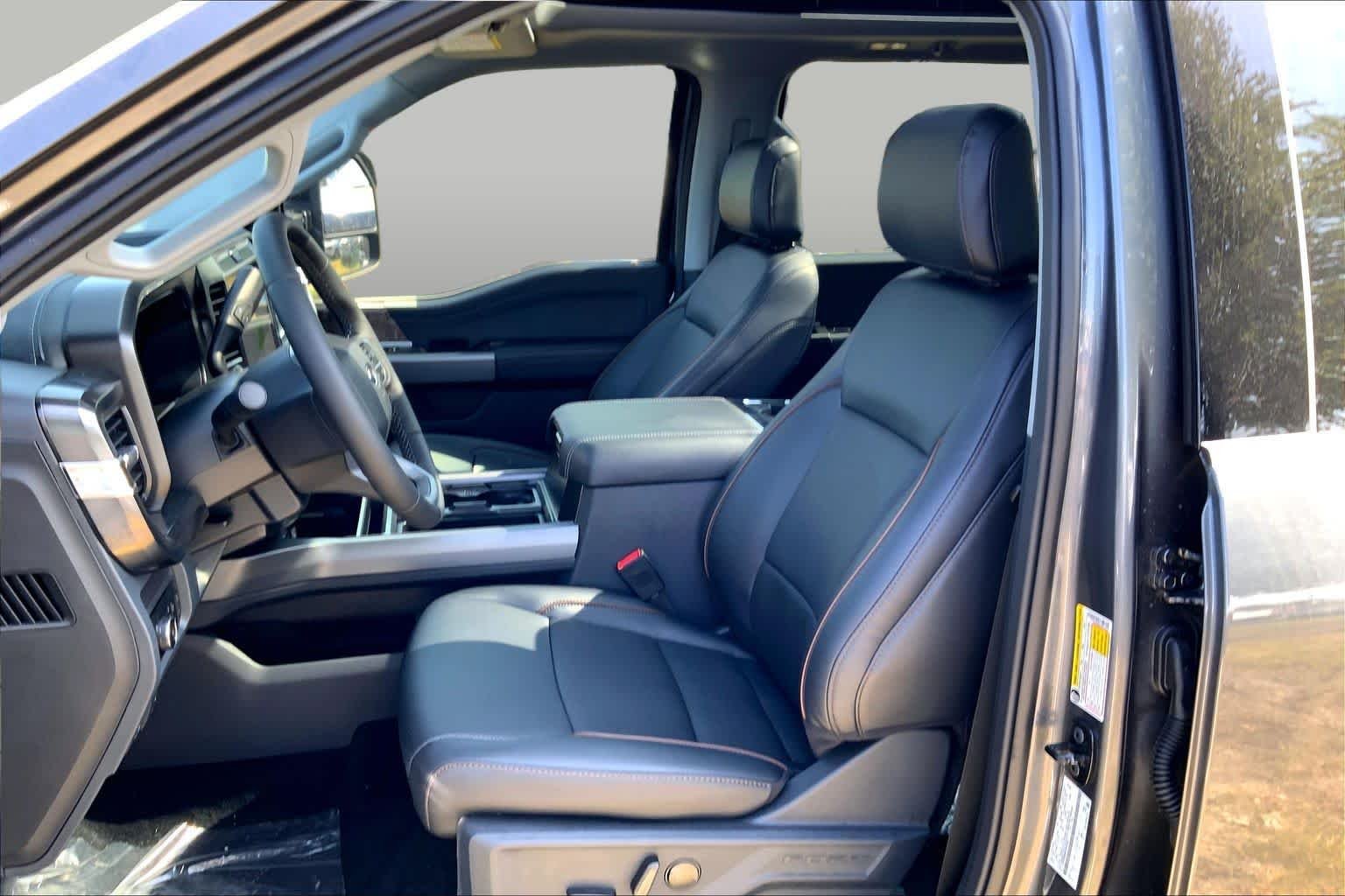 New 2026 Carbonized Gray Metallic Ford F-250® Lariat® image 7
