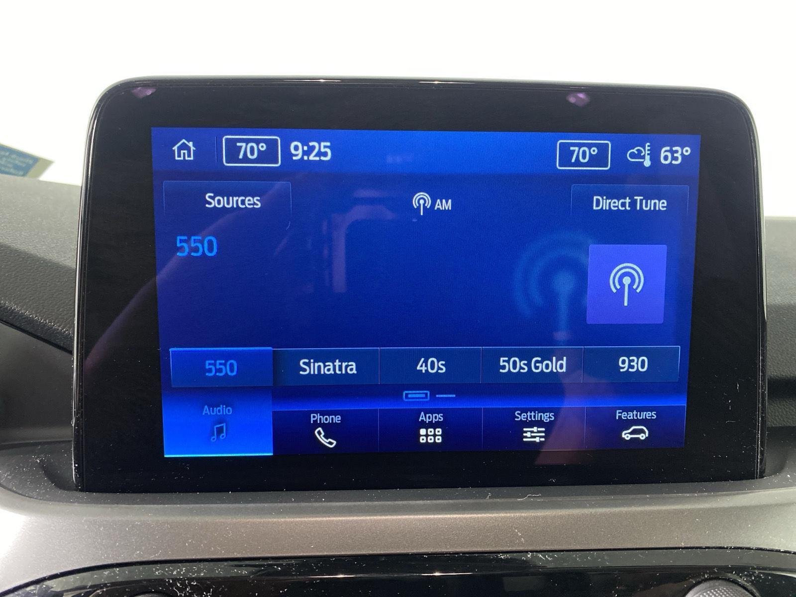 Used 2023 Iconic Silver Ford Active image 17