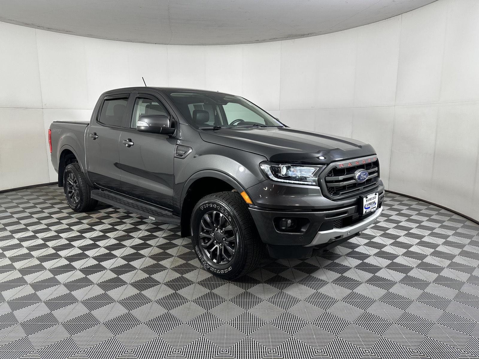 Used 2019 Magnetic Ford LARIAT image 22