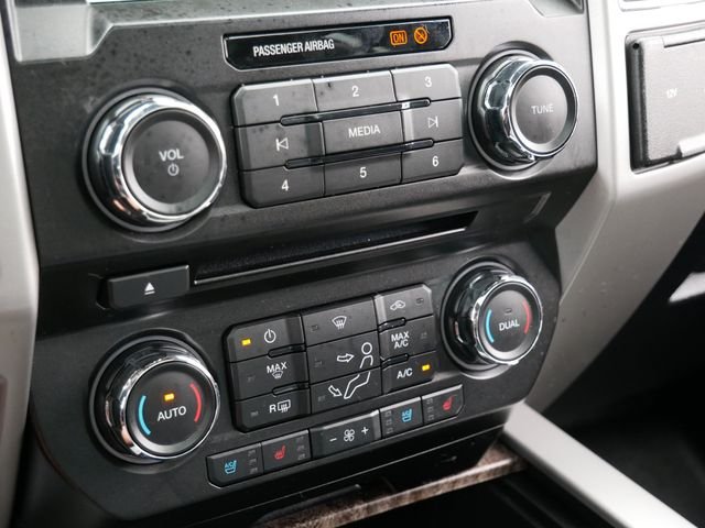 Used 2018 Ingot Silver Ford Lariat image 21