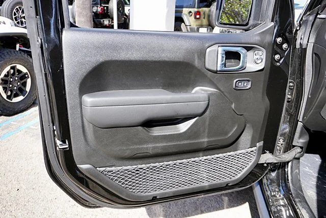 New 2026 Black Clear-Coat Exterior Paint Jeep Willys image 27