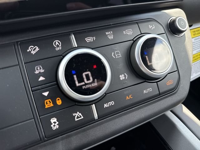 New 2026 Carpathian Grey LAND ROVER V8 image 18