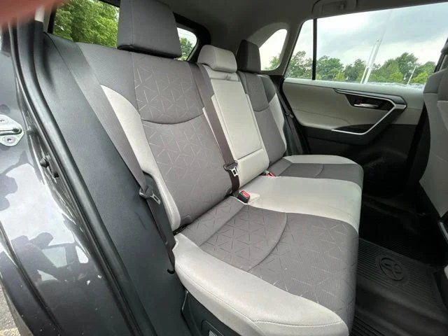 Certified Used 2025 MAGNETIC GRAY MET. Toyota  image 41