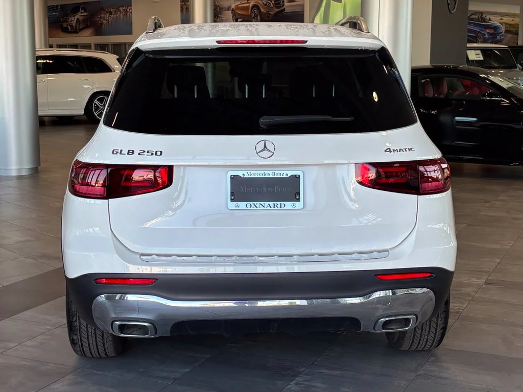 New 2026 White Mercedes-Benz GLB 250 image 6