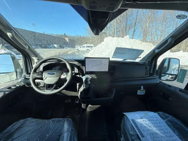 New 2026 Oxford White Ford Cargo Van image 21
