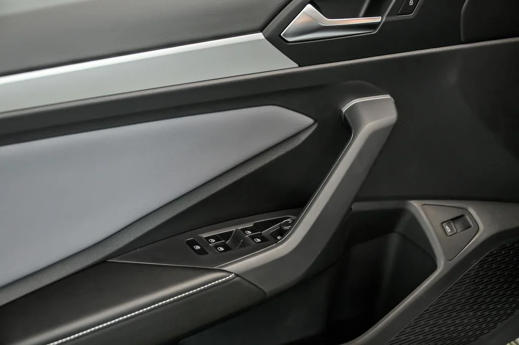 New 2026 Gray Volkswagen 1.5T SE image 5