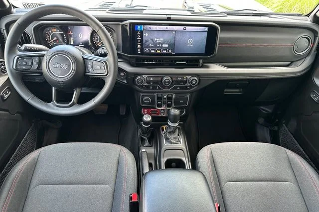 Used 2025 Black Jeep Rubicon image 12