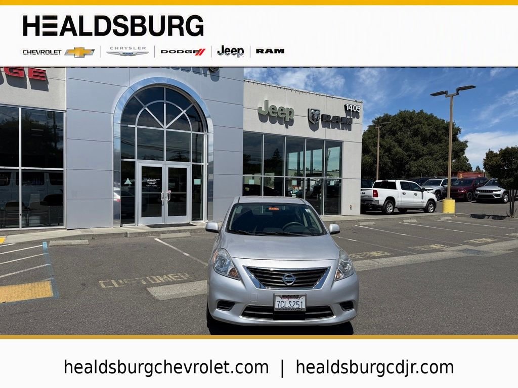 Used 2014 Silver Nissan 1.6 SV image 9