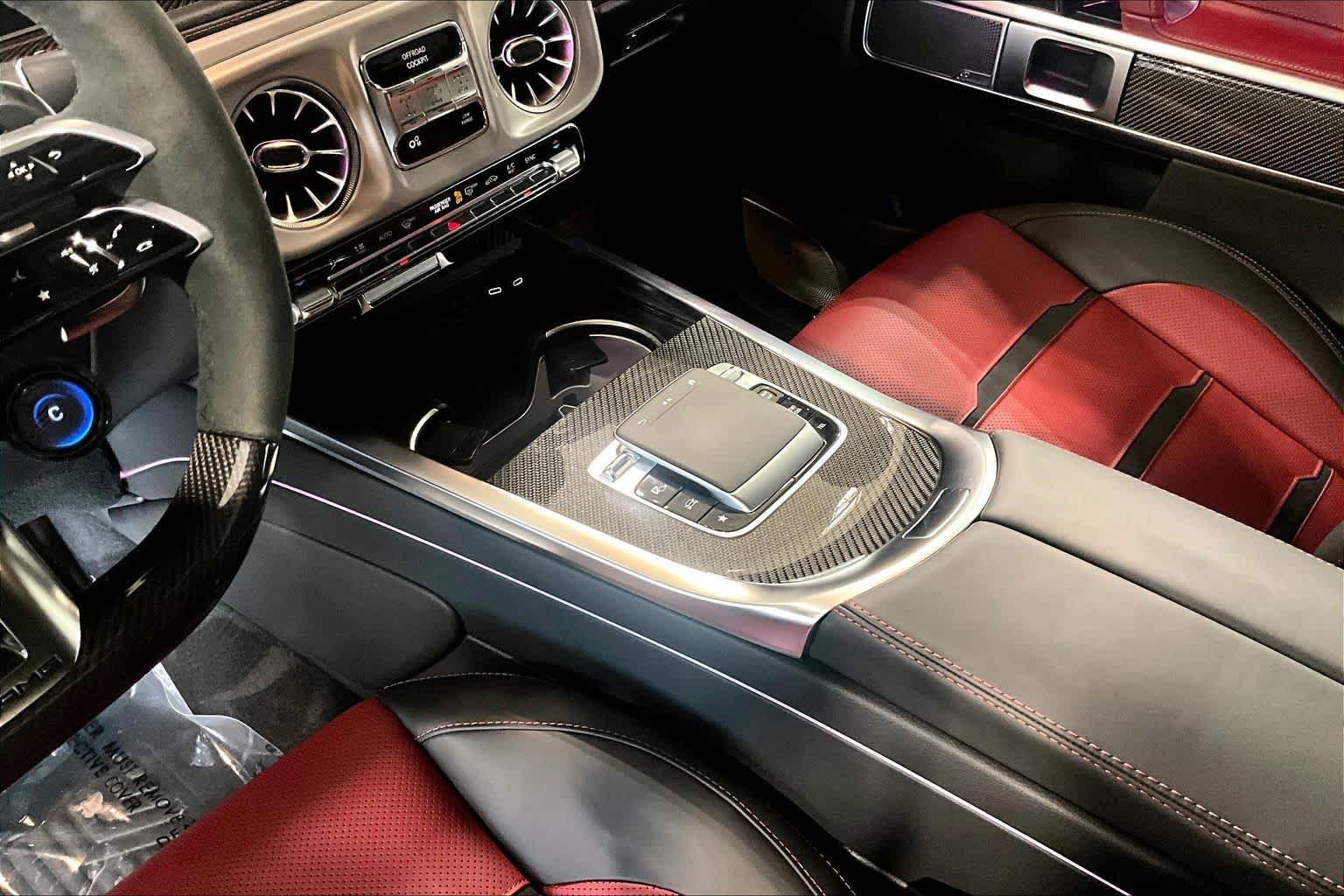Used 2025  Mercedes-Benz AMG® G 63 image 15