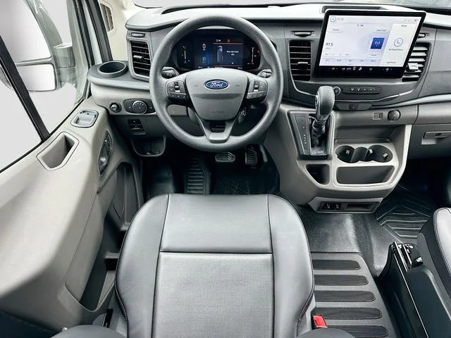 New 2026 Oxford White Ford Base image 15