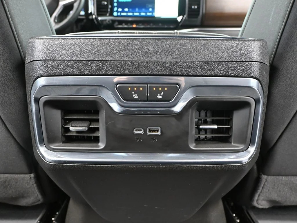 2024 Chevrolet Silverado 3500HD High Country - Photo 47