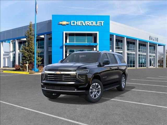 2026 Chevrolet Suburban LT - Photo 8