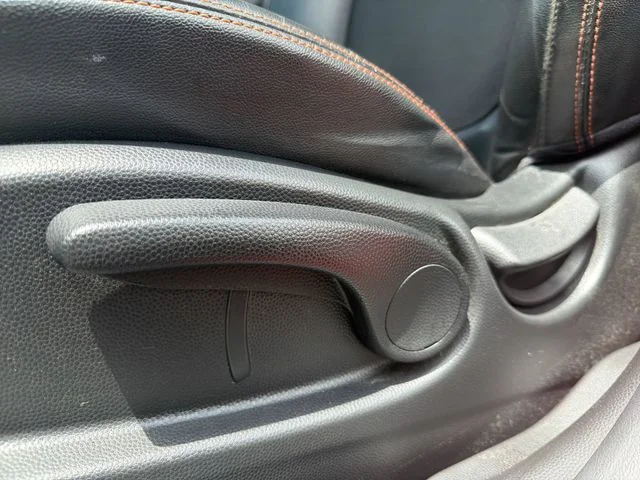 Certified Used 2018 Red Kia Exclaim image 12