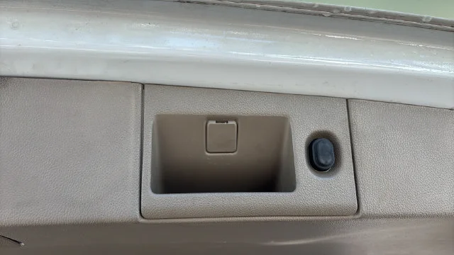 Used 2018 White Chevrolet Premier image 35