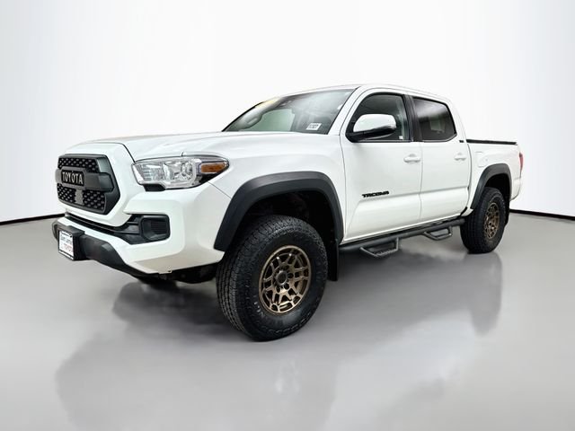 Used 2023 White Toyota Trail Edition image 3