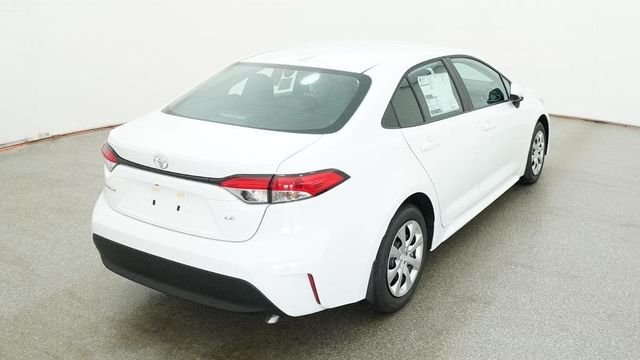 New 2027 Ice Cap Toyota LE image 22