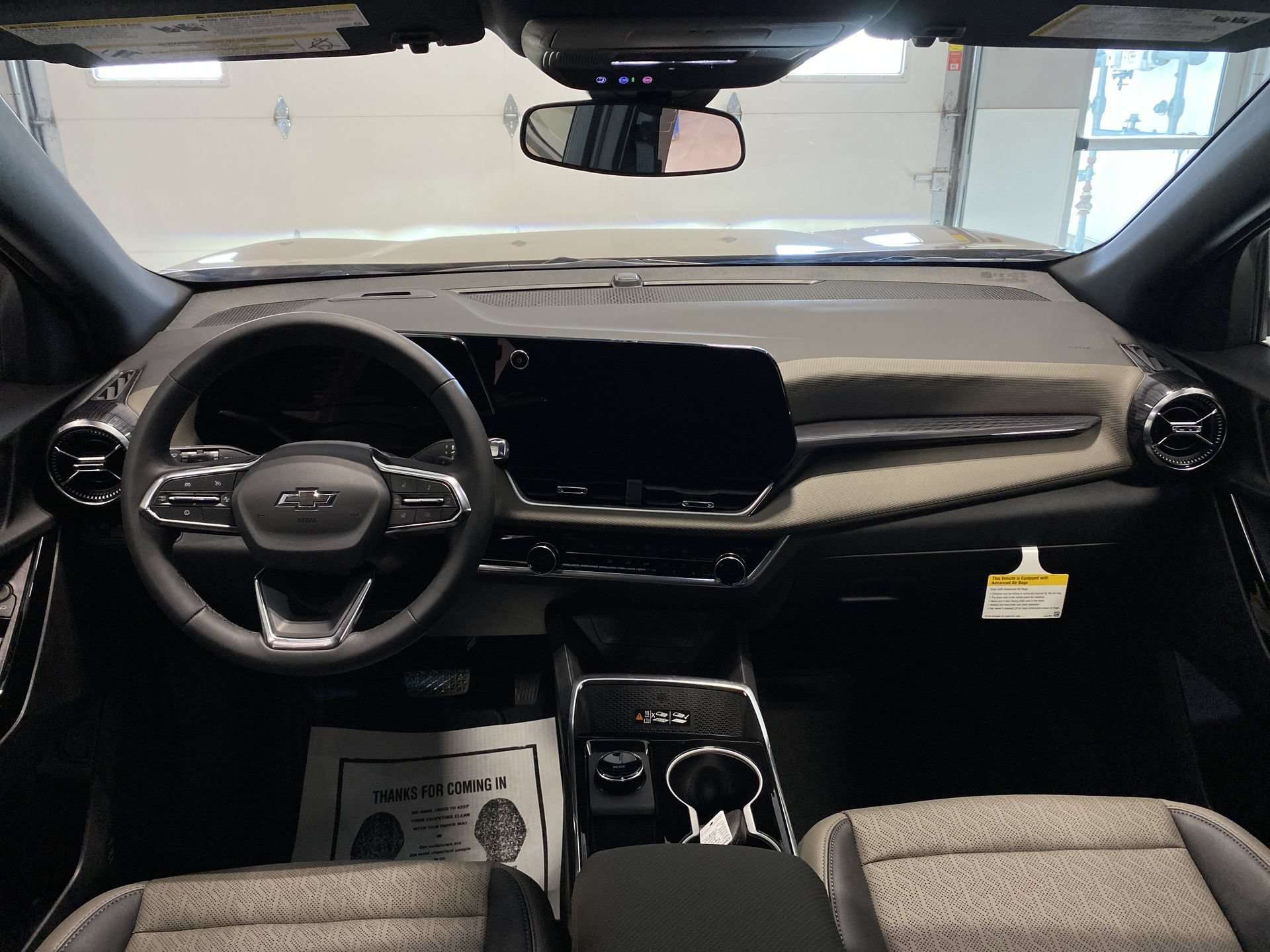 2027 Chevrolet Equinox LT - Photo 19