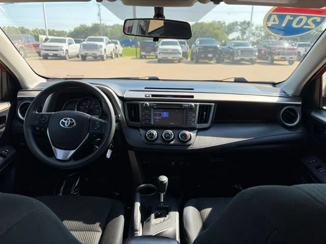 Used 2014 Red Toyota LE image 47