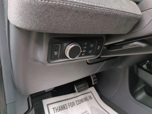 Certified Used 2022 White Metallic Ford  image 13