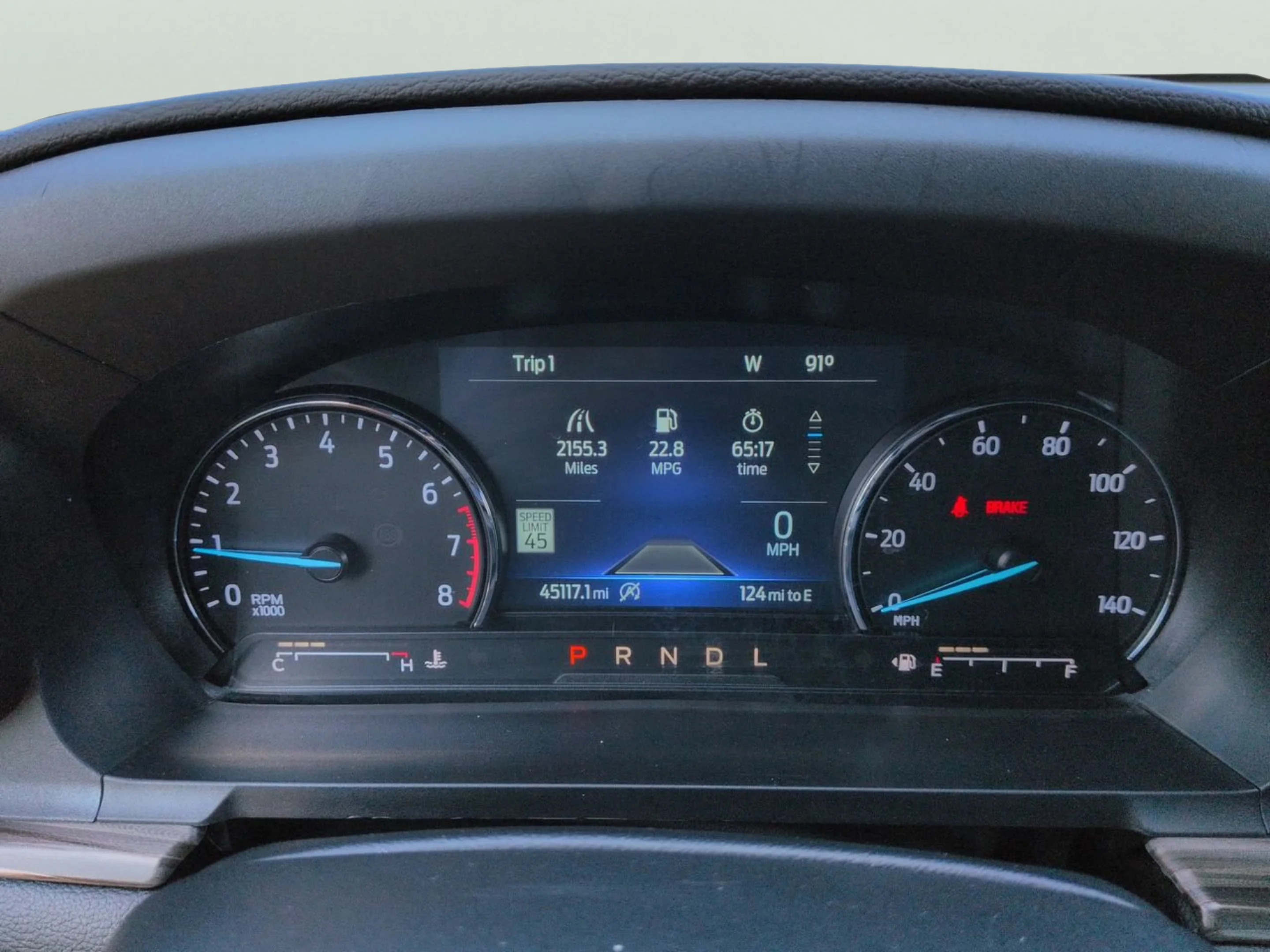 Used 2024 Gray Metallic Ford Limited image 27