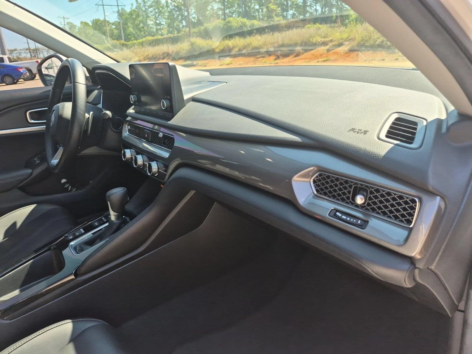 Used 2024 Platinum White Pearl Acura  image 34