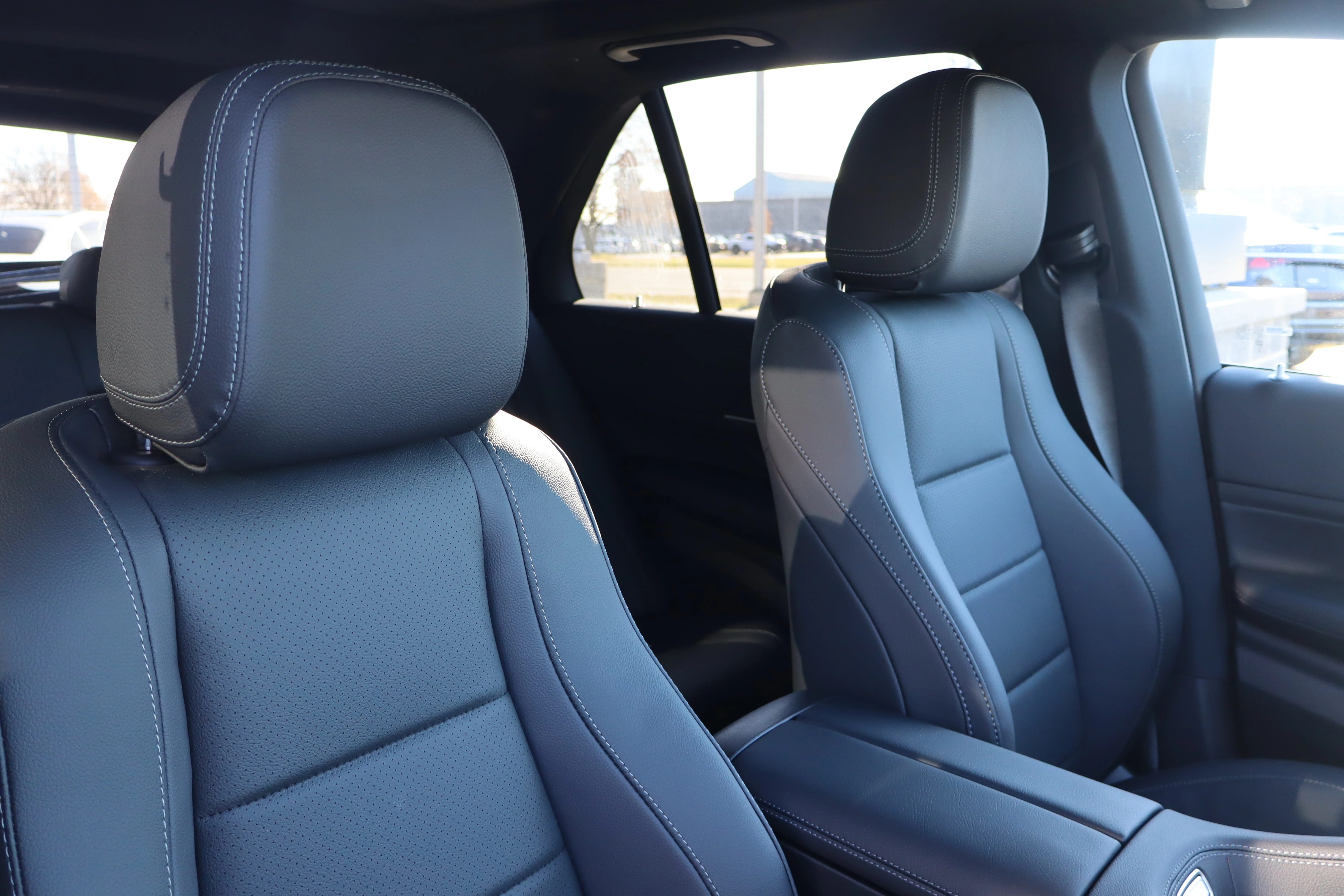 New 2026 Grey Mercedes-Benz Gle 350 4matic Suv image 29