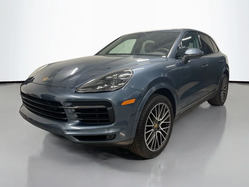 Used 2019 Biscay Blue Metallic Porsche  image 1