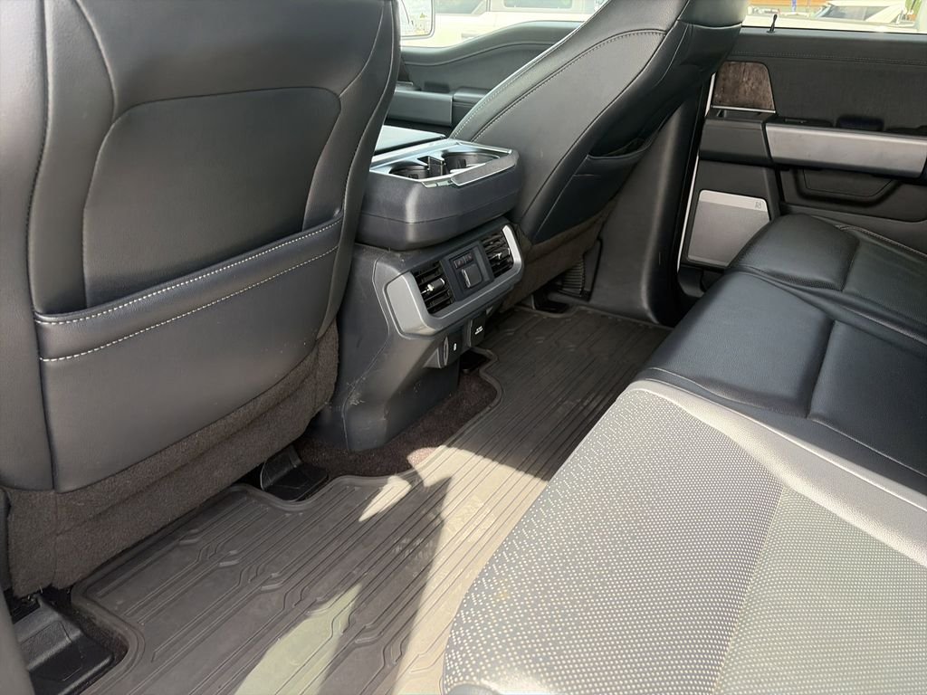 Used 2021 White Ford Lariat image 29