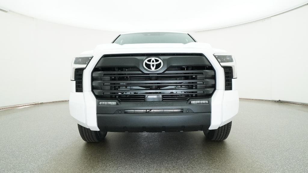 New 2026 Ice Cap Toyota SR5 image 18