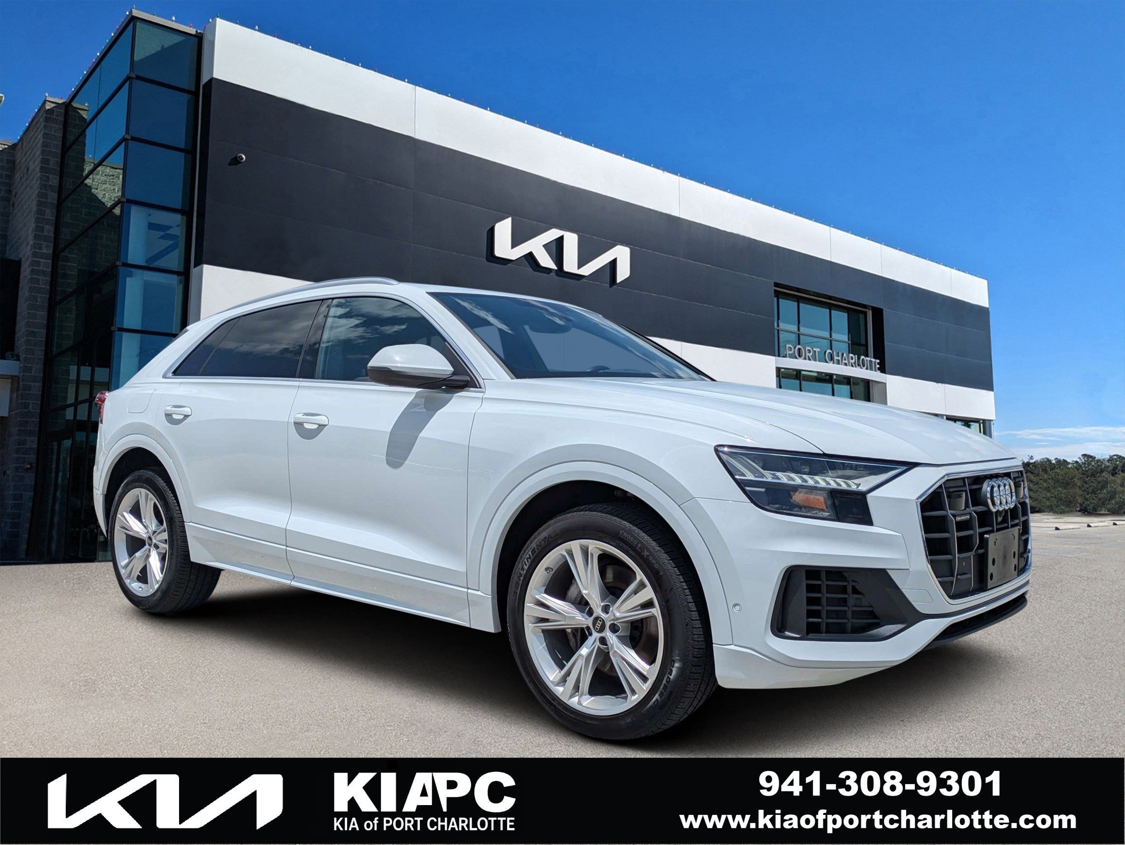 2023 Audi Q8